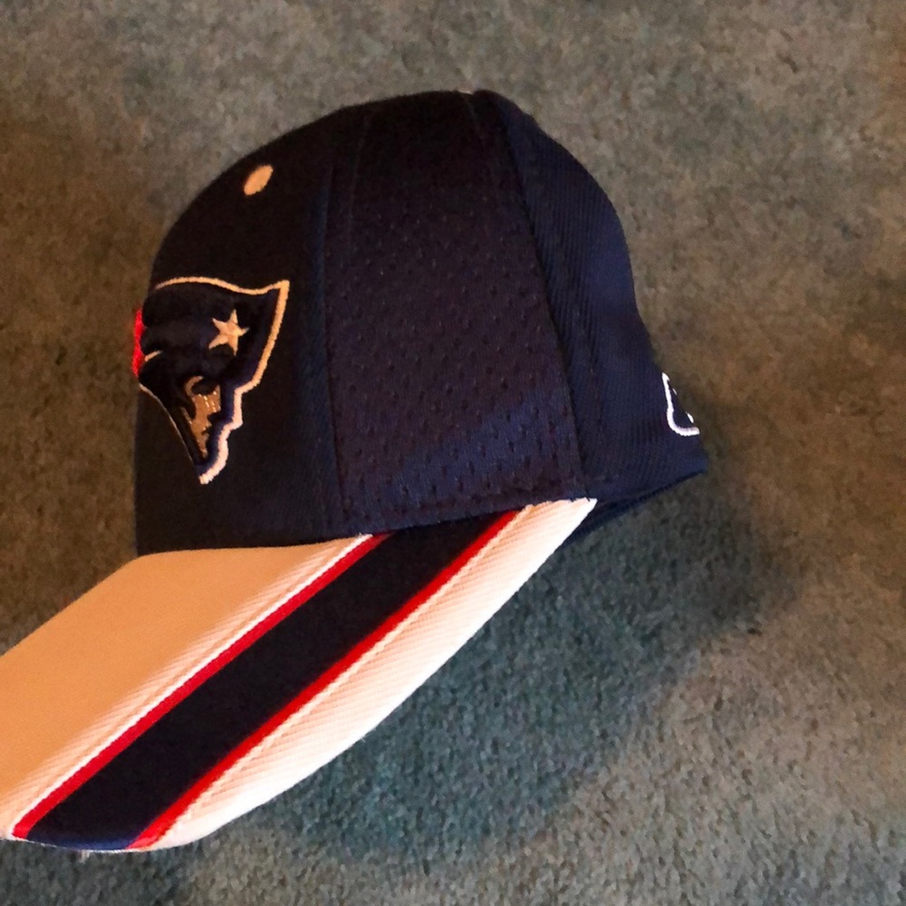 Patriots Hat - Picture 3 of 3